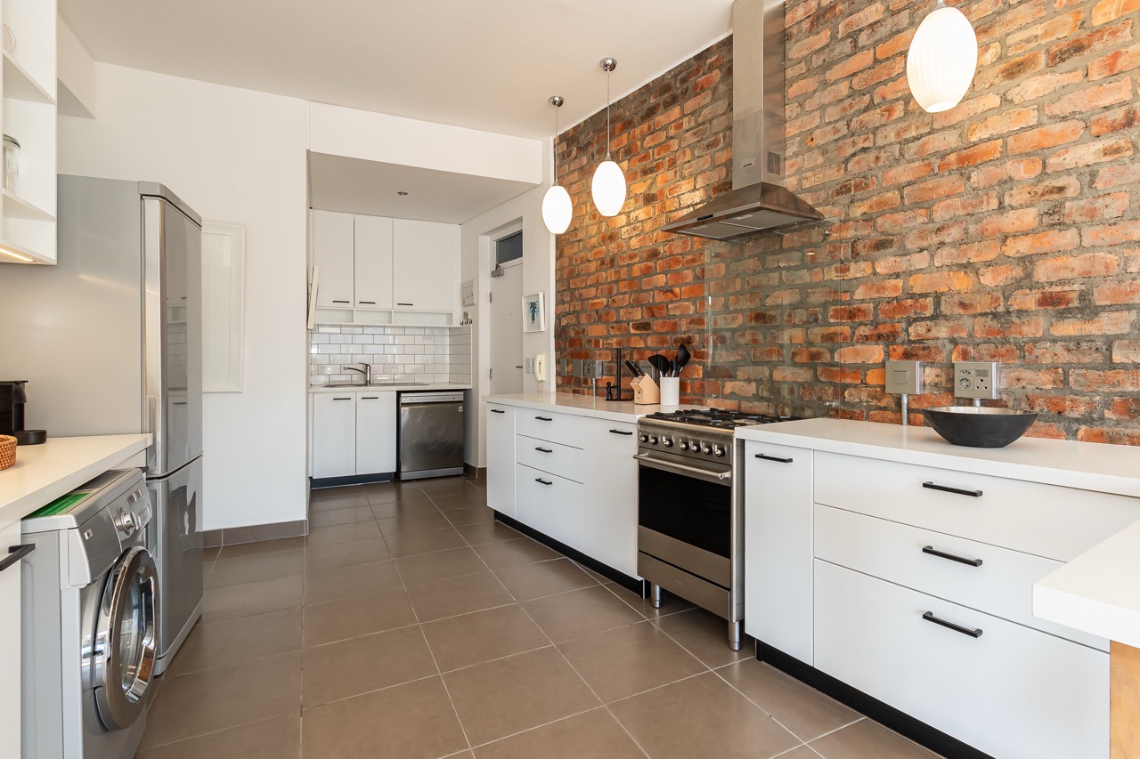 Canterbury Square Unit 204-14 Large